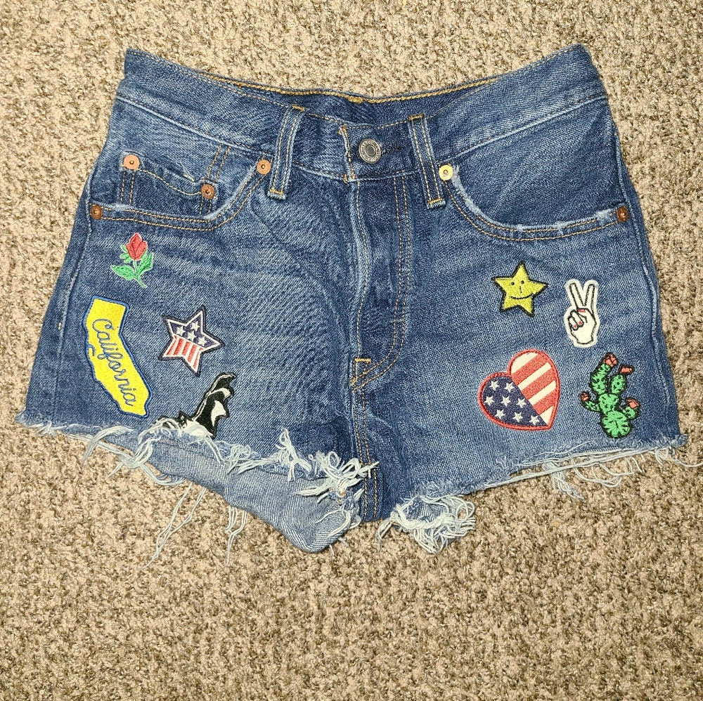 Levi Cut-Off Shorts with Patches